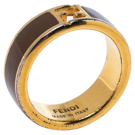 The fendista ring Fendi goud maat 50 EU in Staal 